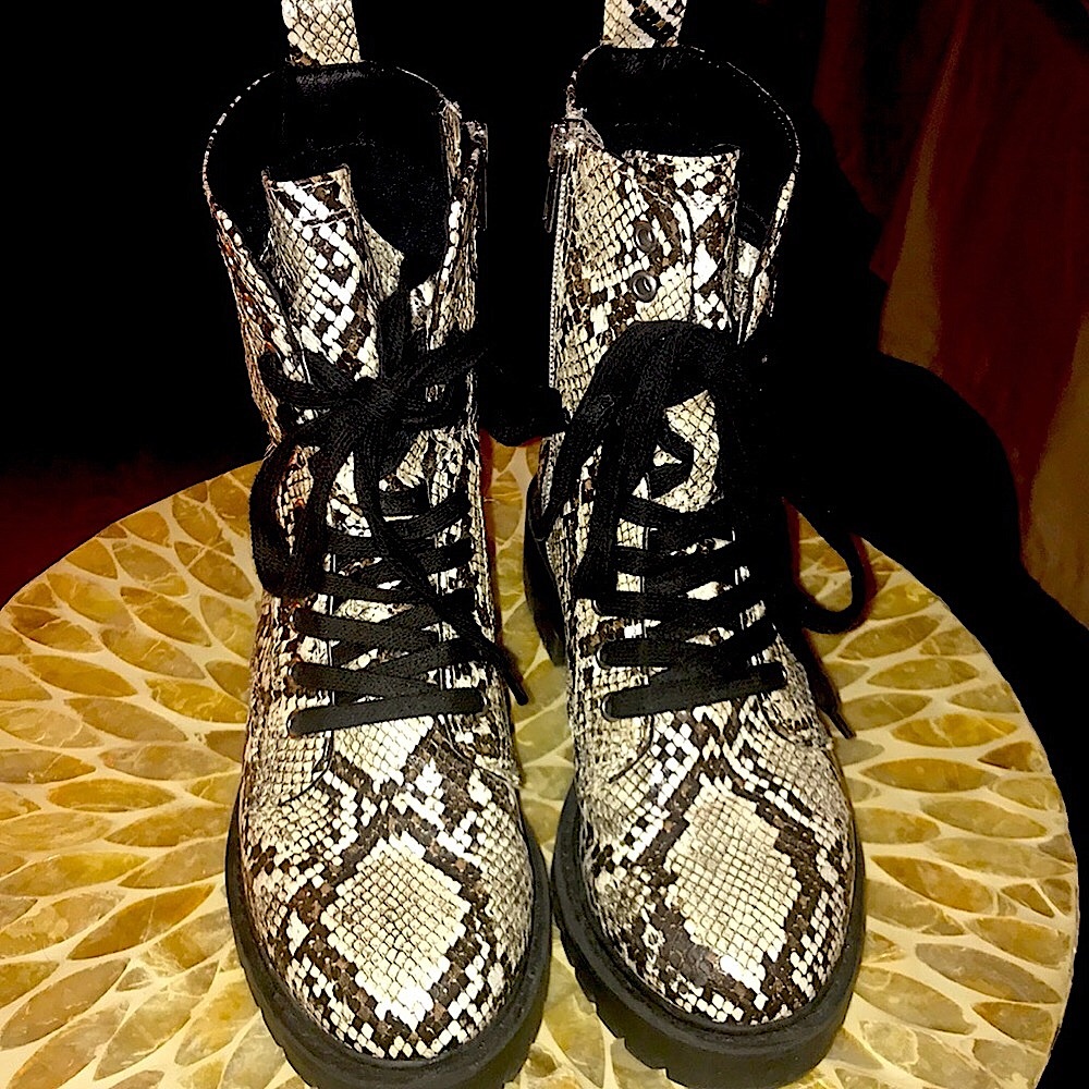 Steve Madden Guided Snake Combat Booties! - Picture 12 of 16